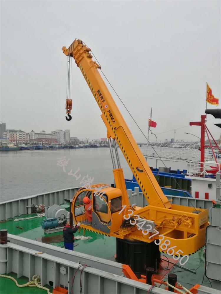 山東臨沂甲板起重機(jī)廠家起重機(jī)耐沖擊，制動性能好